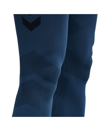 HUMMEL FIRST SEAMLESS TR TIGHTS / Nahtlose Verarbeitung und körperbetontes Design
