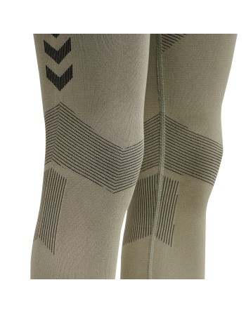 HUMMEL FIRST SEAMLESS TR TIGHTS W / Nahtlose Verarbeitung und körperbetontes Design