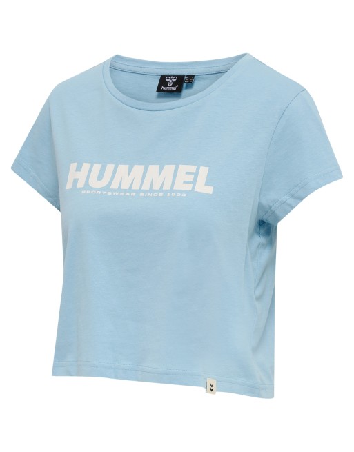 hmlLEGACY WOMAN CROPPED T-SHIRT / Kurz geschnittenes T-Shirt aus Jerseystoff hmlLEGACY WOMAN CROPPED T-SHIRT / Kurz geschnittenes T-Shirt aus Jerseystoff