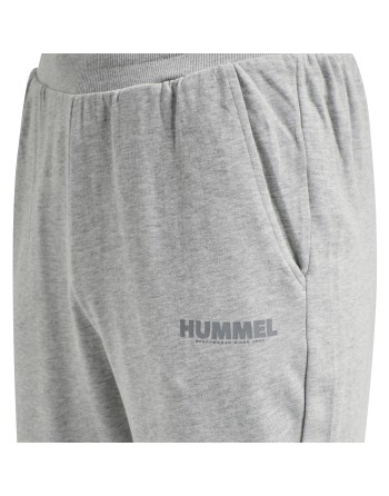 hmlLEGACY TAPERED PANTS / Schmal zulaufende Hose aus Sweatstoff
