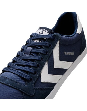 HUMMEL SLIMMER STADIL LOW / Material aus Leinen/Wildleder.