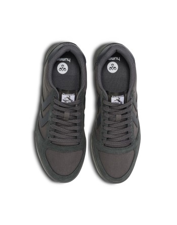 SLIMMER STADIL TONAL LOW / LEINEN/WILDLEDER