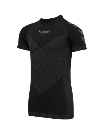 HUMMEL FIRST SEAMLESS JERSEY S/S K / Nahtlose Verarbeitung und körperbetontes Design