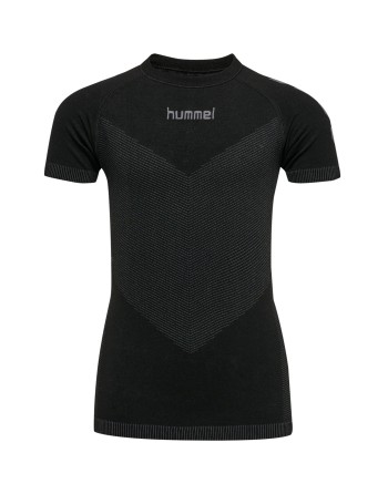 HUMMEL FIRST SEAMLESS JERSEY S/S K / Nahtlose Verarbeitung und körperbetontes Design