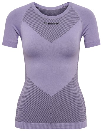 HUMMEL FIRST SEAMLESS JERSEY S/S W / Nahtlose Verarbeitung und körperbetontes Design