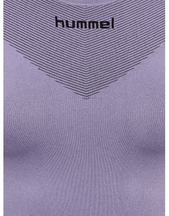 HUMMEL FIRST SEAMLESS JERSEY S/S W / Nahtlose Verarbeitung und körperbetontes Design
