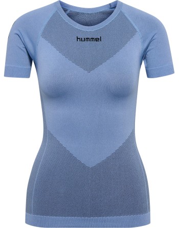HUMMEL FIRST SEAMLESS JERSEY S/S W / Nahtlose Verarbeitung und körperbetontes Design