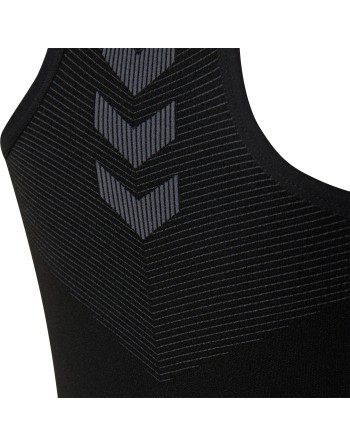 HUMMEL FIRST SEAMLESS TANK TOP W / Nahtlose Verarbeitung und körperbetontes Design