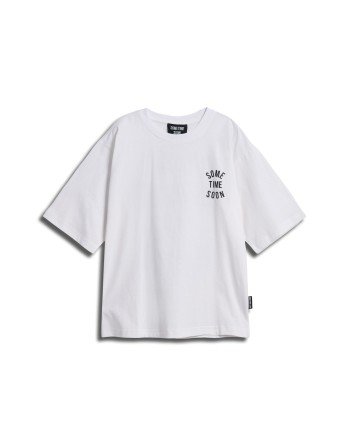 stsREVOLUTIONARY T-SHIRT