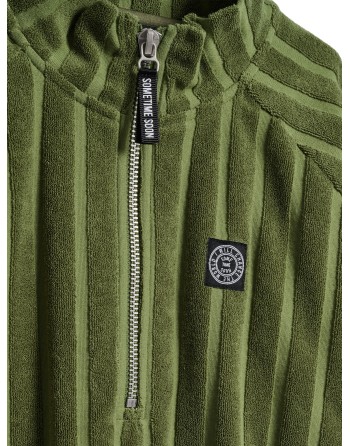 stsCARSON HALF ZIP