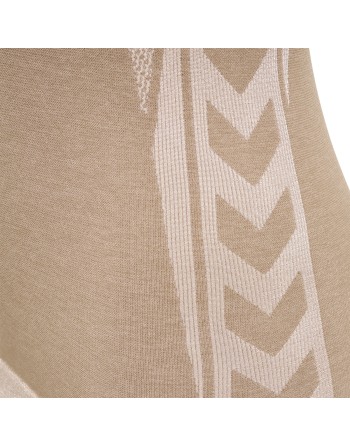 hmlCLEA SEAMLESS TIGHT T-SHIRT L/S / Enges Langarmshirt aus dehnbarem Material