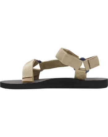 STRAP SANDAL