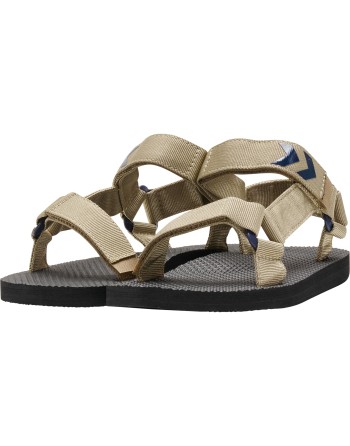STRAP SANDAL