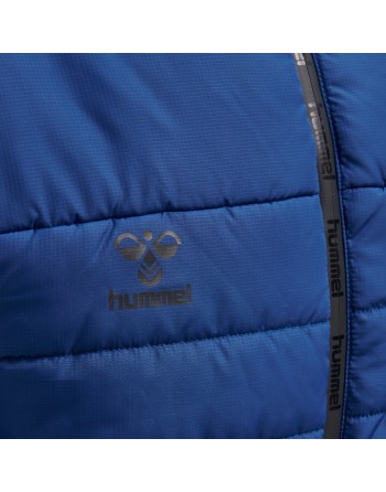 hmlNORTH QUILTED HOOD JACKET / Gefütterte Kapuzen-Steppjacke