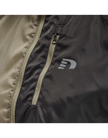 WOMEN PACKABLE TECH JACKET