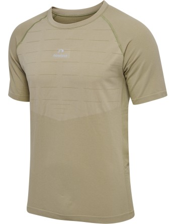 nwlPACE SEAMLESS TEE