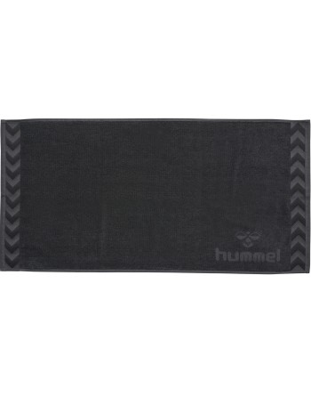 HUMMEL SMALL TOWEL / Handtuch aus Jacquard-Strick mit hummel-Logo und Winkeln