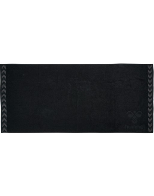 HUMMEL LARGE TOWEL / Handtuch aus Jacquard-Strick mit hummel-Logo und Winkeln HUMMEL LARGE TOWEL / Handtuch aus Jacquard-Strick mit hummel-Logo und Winkeln